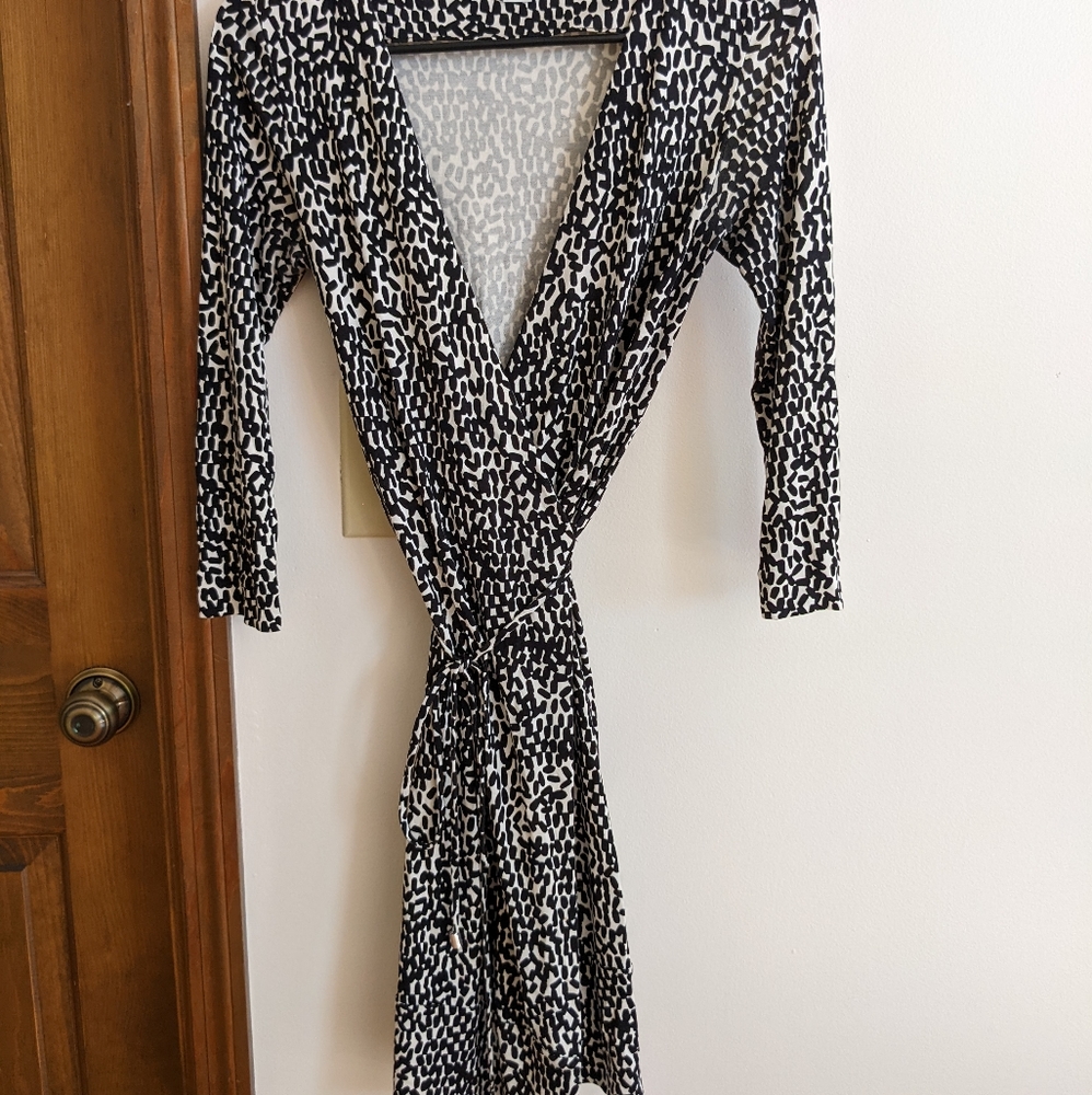 Dvf Wrap Dress - image 2